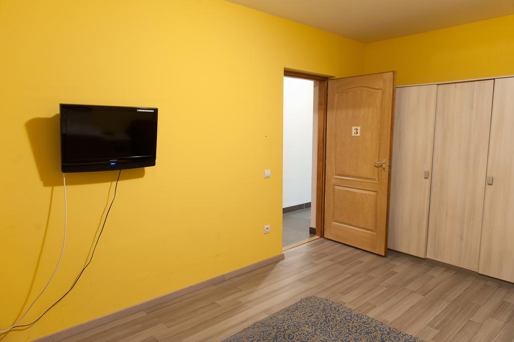 Farkasverem Vendeghaz Hotel Nyirtura Room photo